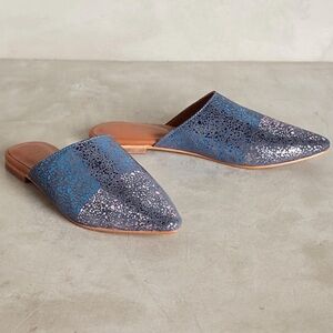 Anthropologie Jasper & Jeera Iridescent Mules Shoes Blue EU 38 US 7.5